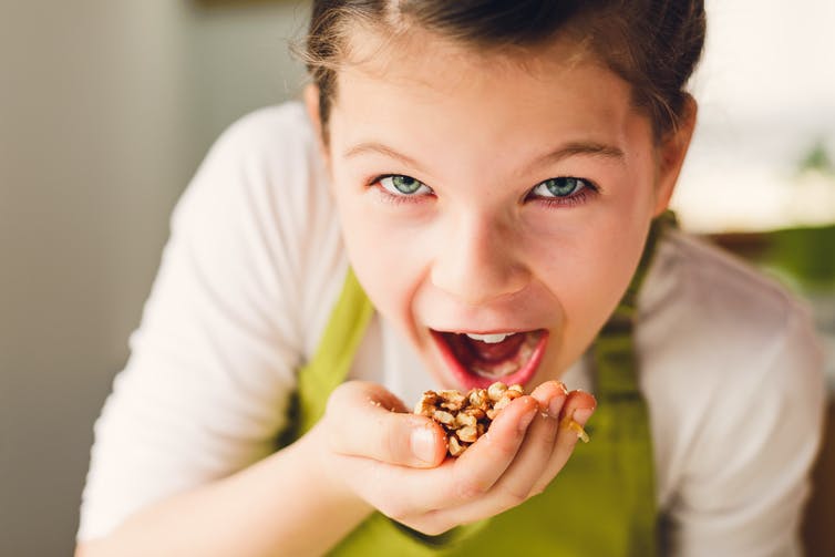 Cek Kesehatan: Apakah Makan Kacang Akan Membuat Berat Badan Bertambah?