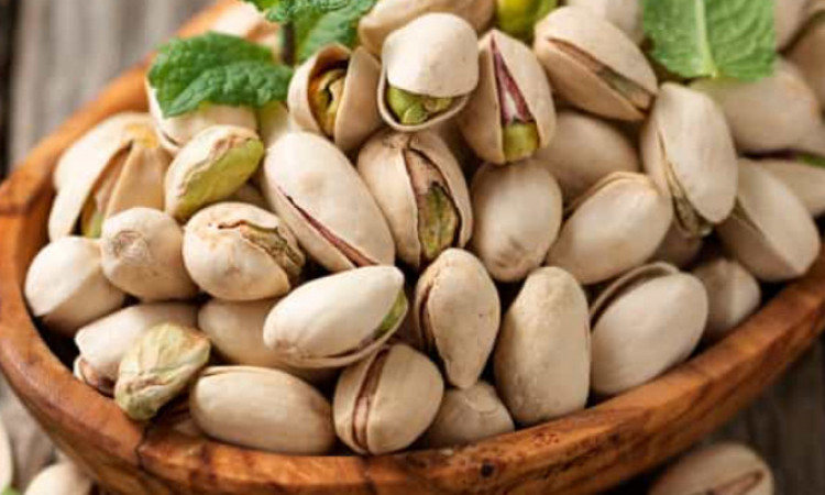 Cek Kesehatan: Apakah Makan Kacang Akan Membuat Berat Badan Bertambah?